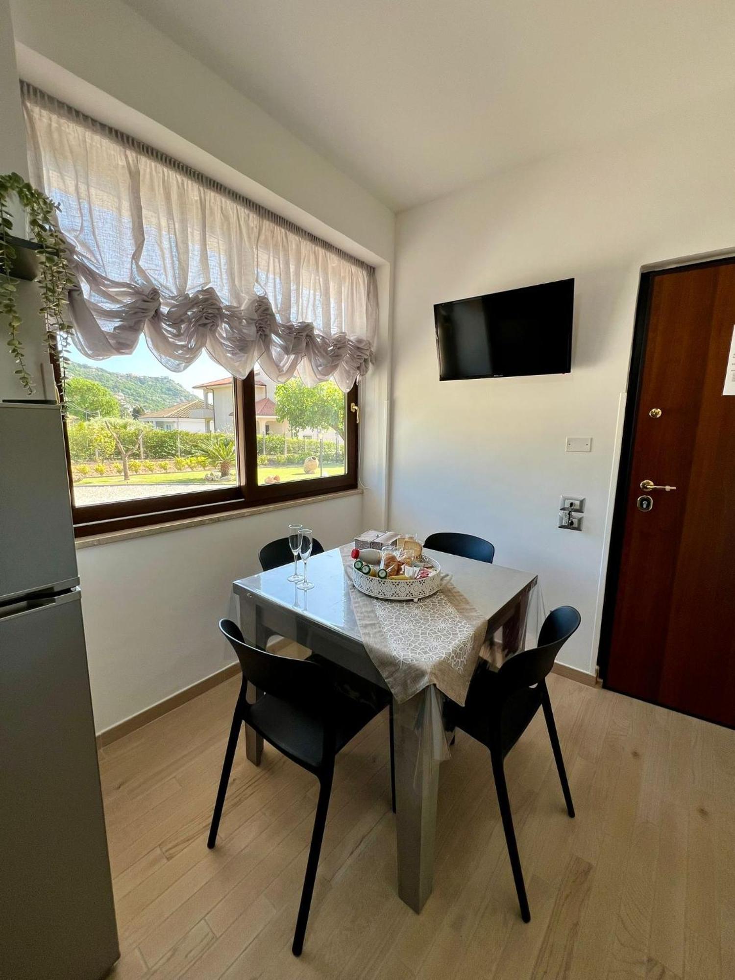 A Casa Di Ale Apartment Santa Maria di Castellabate Exterior photo